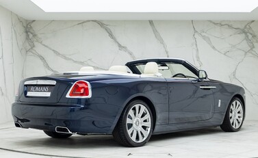 Rolls-Royce Dawn 10