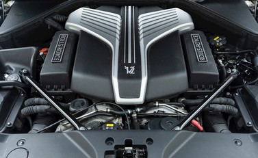 Rolls-Royce Wraith Black Badge 25