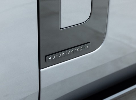 Land Rover Range Rover P530 Autobiography 11