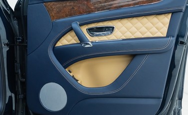 Bentley Bentayga W12 17