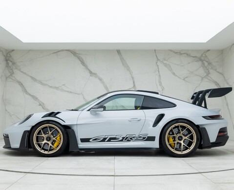 Porsche 911 GT3 RS Weissach (992) 