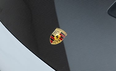 Porsche 911 GT3 RS Weissach (992) 38