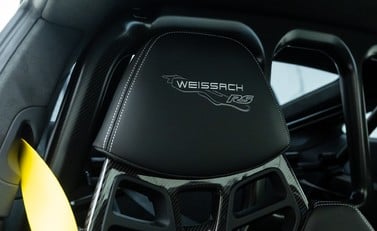 Porsche 911 GT3 RS Weissach (992) 10