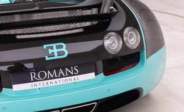 Bugatti Veyron Grand Sport Vitesse 22