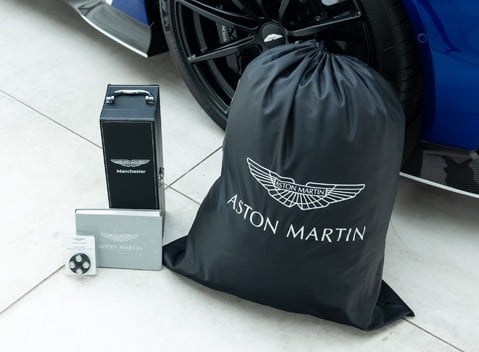Aston Martin V12 Vantage Roadster 48
