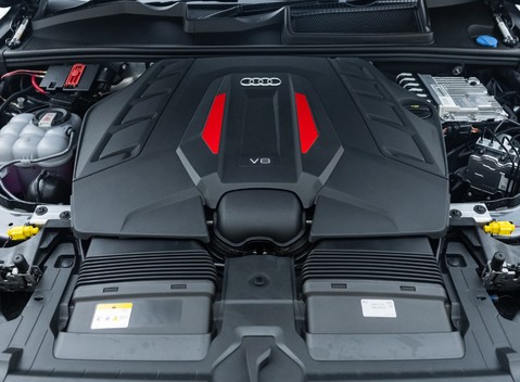 Audi SQ7 TFSI V8 Vorsprung 38