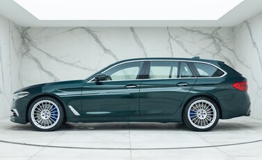 BMW Alpina B5 Touring 2