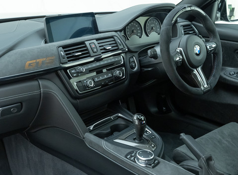 BMW M4 GTS 27