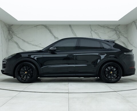 Porsche Cayenne Turbo GT 