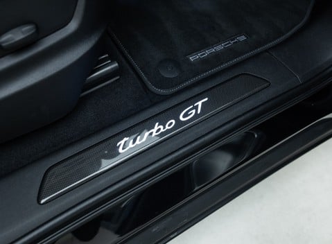 Porsche Cayenne Turbo GT 23