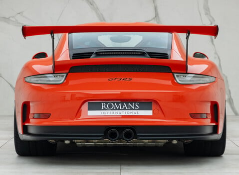 Porsche 911 GT3 RS (991) 26