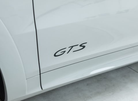 Porsche Cayenne GTS Coupe 27