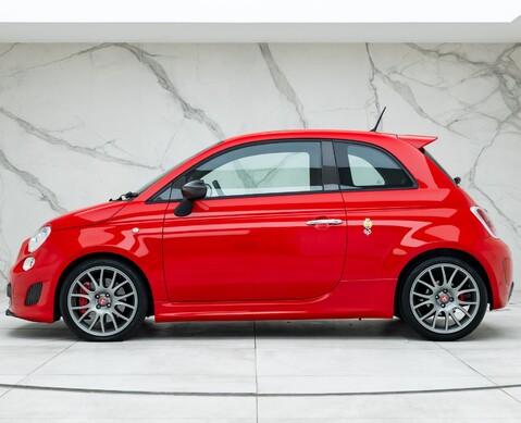 Abarth 695 Tributo Ferrari