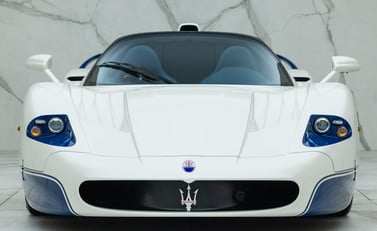 Maserati MC12 8