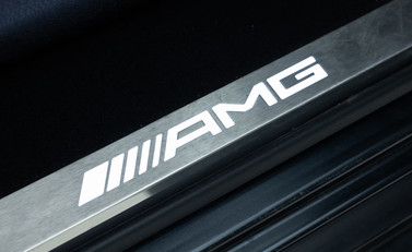 Mercedes-Benz G Class AMG G63 Edition 463 29