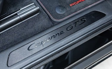 Porsche Cayenne GTS 24