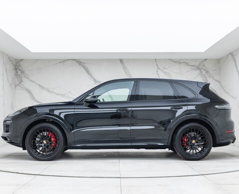 Porsche Cayenne GTS 