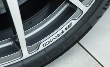 Mercedes-Benz SLS AMG 27