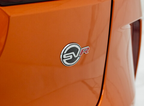 Jaguar F-Pace SVR 44