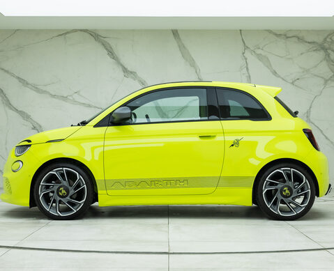 Abarth 500e Scorpionissima