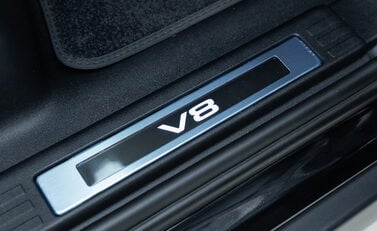 Land Rover Defender 110 V8 22