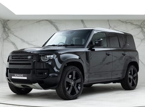 Land Rover Defender 110 V8 1