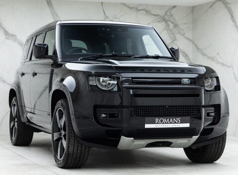 Land Rover Defender 110 V8 6