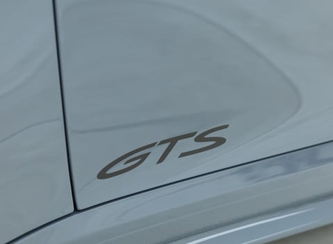 Porsche 911 Targa 4 GTS (992) 34