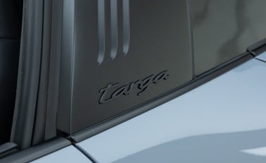 Porsche 911 Targa 4 GTS (992) 36