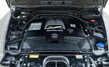 Mercedes-Benz G Class AMG G63 Carbon Edition 37