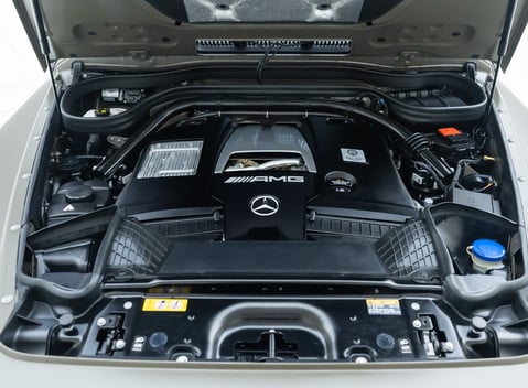 Mercedes-Benz G Class AMG G63 Carbon Edition 37