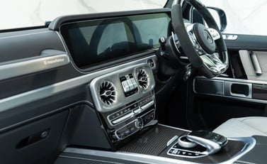 Mercedes-Benz G Class AMG G63 Carbon Edition 19