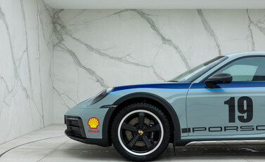 Porsche 911 Dakar 45