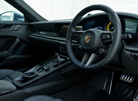 Porsche 911 Dakar 10