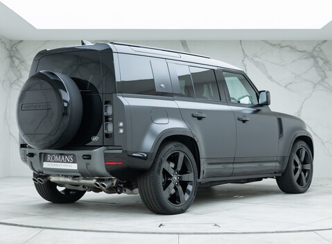 Land Rover Defender 110 V8 Carpathian Edition 3