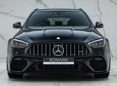 Mercedes-Benz C63 S AMG E Performance Estate Night Edition 4