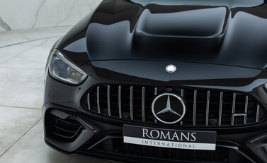 Mercedes-Benz C63 S AMG E Performance Estate Night Edition 29