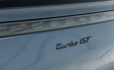 Porsche Cayenne Turbo GT 35