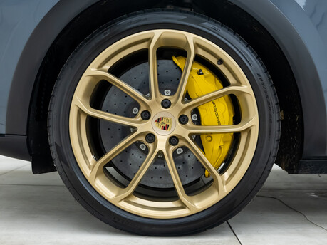 Porsche Cayenne Turbo GT