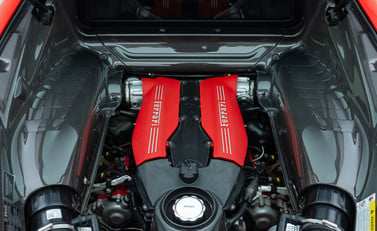Ferrari 488 GTB 36