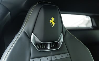 Ferrari 296 GTB 12