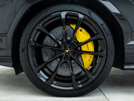 Lamborghini Urus S
