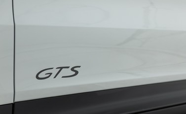 Porsche Cayenne GTS 25