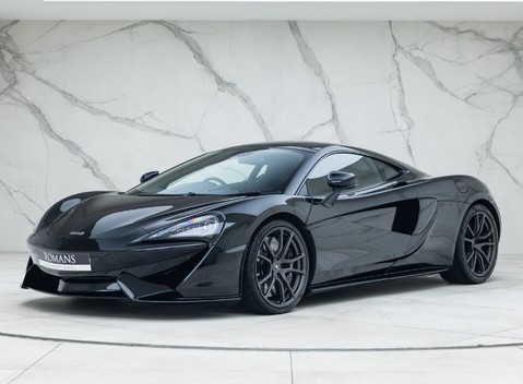 McLaren 570 GT MSO Black Collection 1