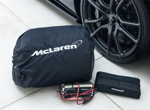 McLaren 570 GT MSO Black Collection 39