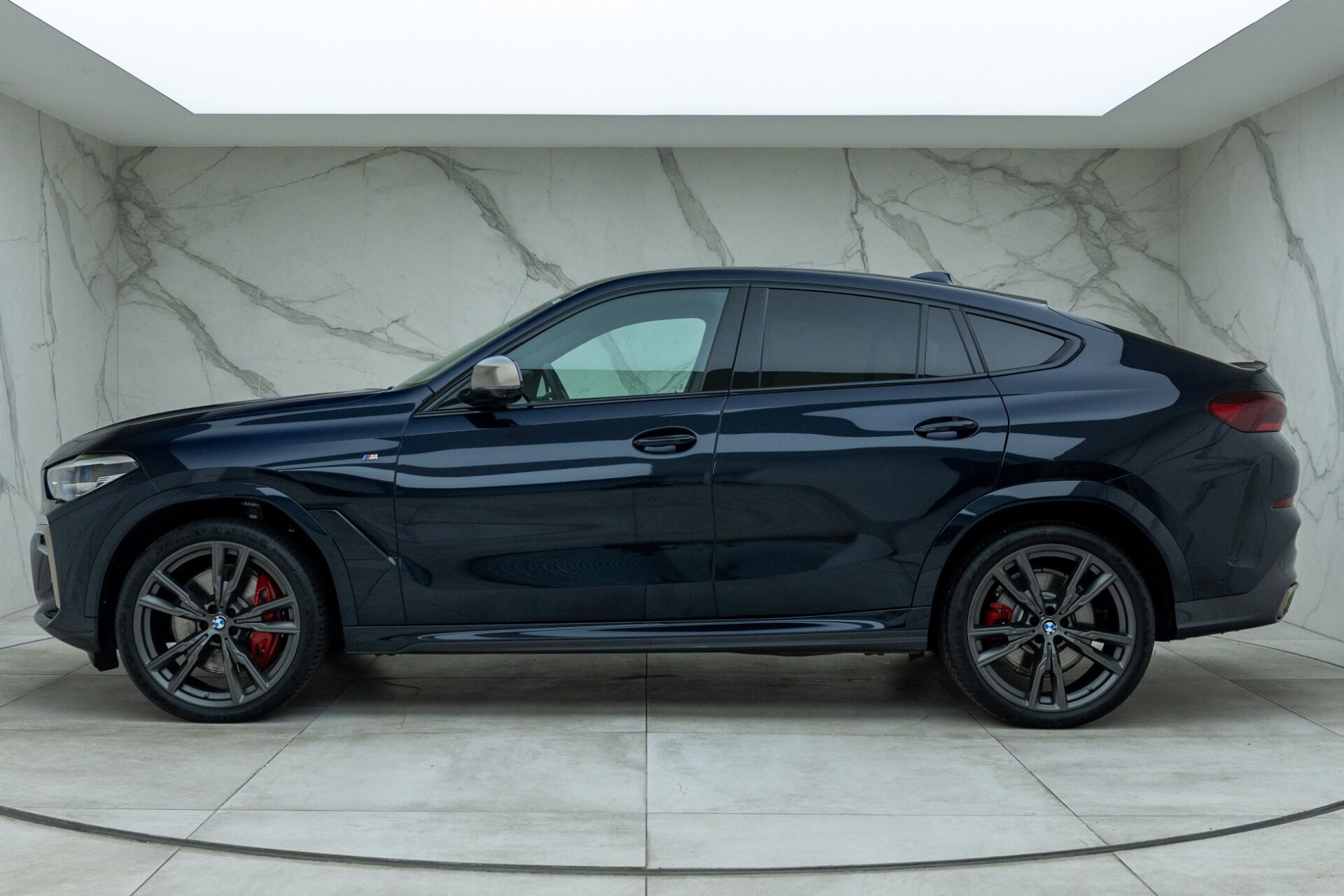 Used BMW X6 M50i for sale Carbon Black Metallic