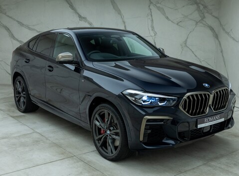 BMW X6 M50i 8