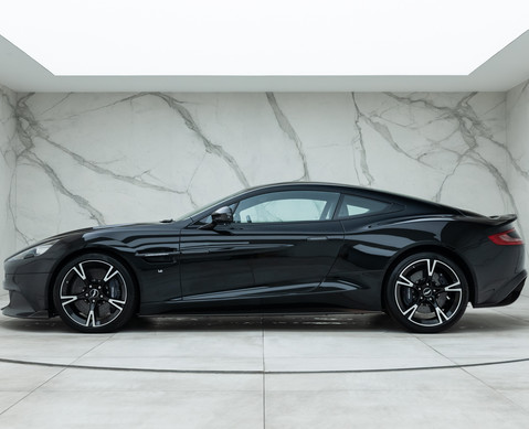 Aston Martin Vanquish S Ultimate 