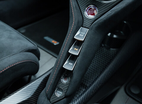 McLaren 765LT 26