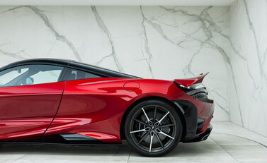 McLaren 765LT 41